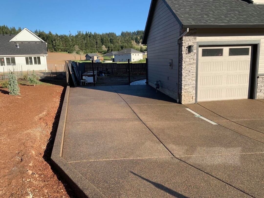 New large driveway